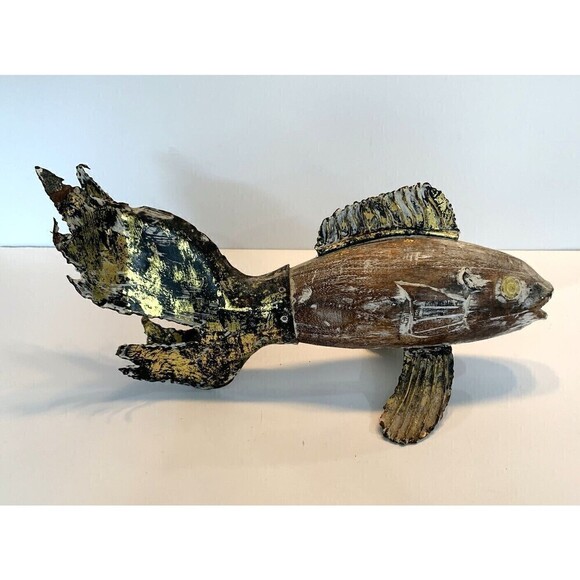 Other - Wood Fish Display Tabletop Retro Metal Fins Nautical Décor Gold Tone Accent